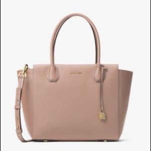 Like New Michael Kors Mercer Pebble Leather tote